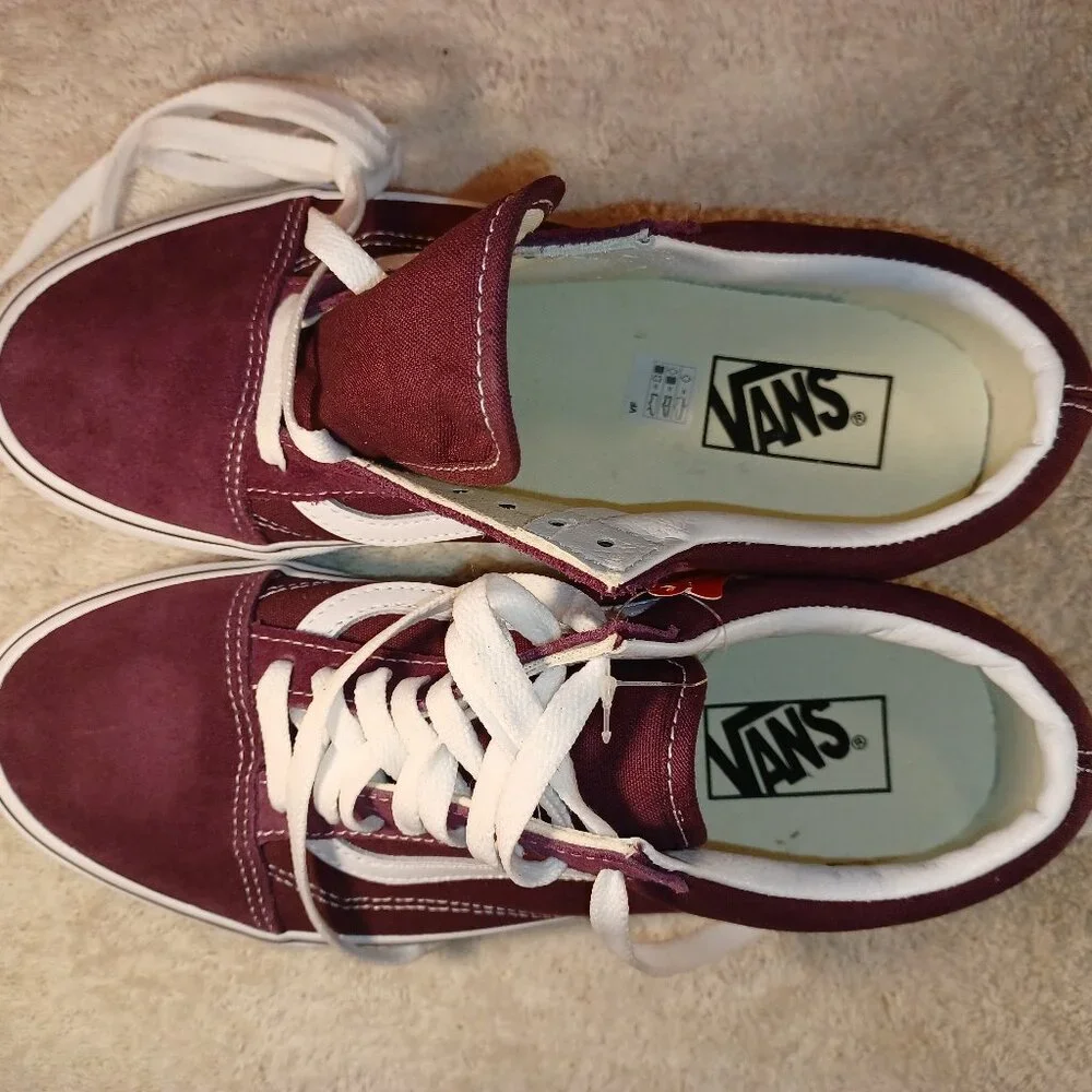 Vans Men's 8/Women's 9.5 Old Skool Dark Purple Canvas/Suede